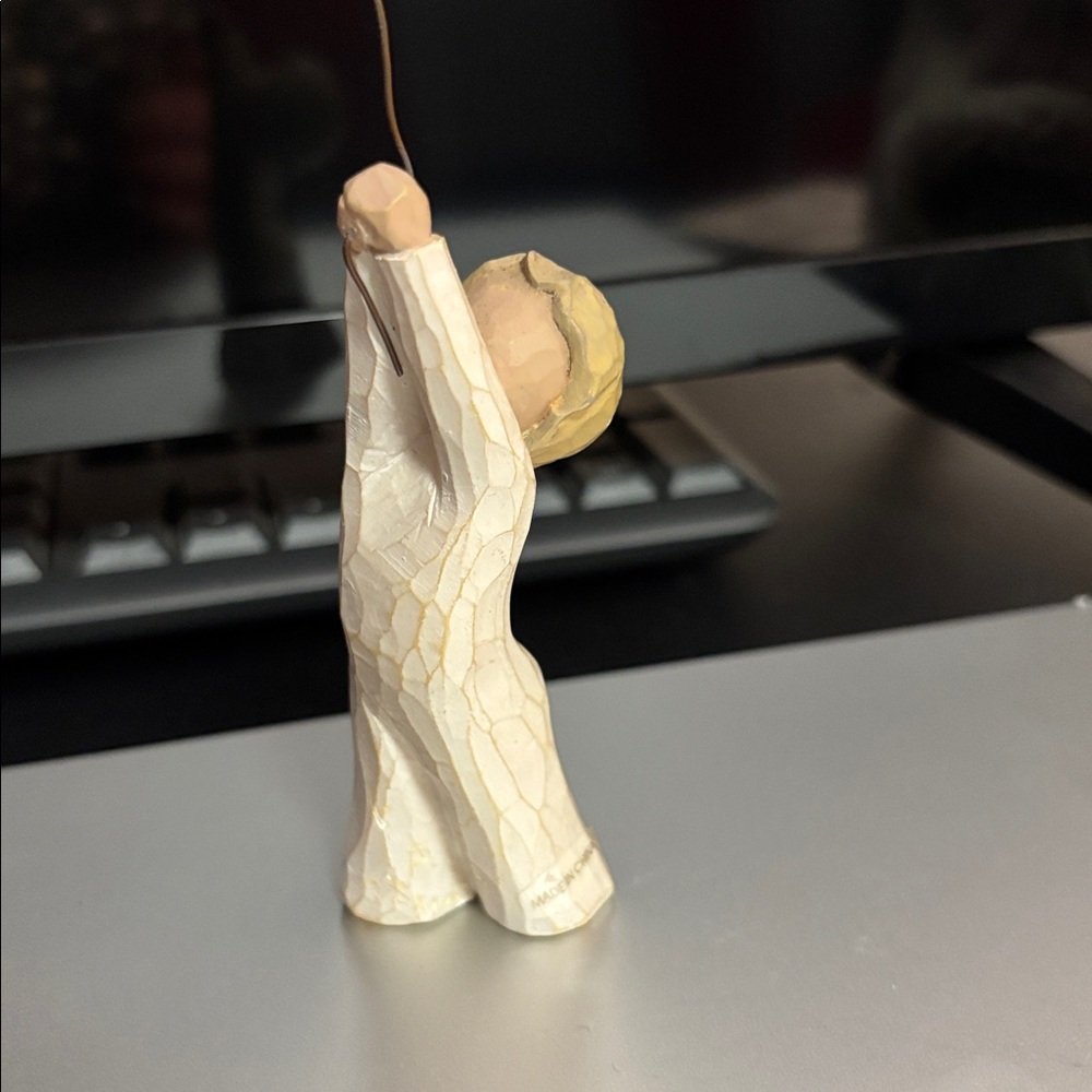 Willow Tree “Congrats” little boy - Picture 2 of 4